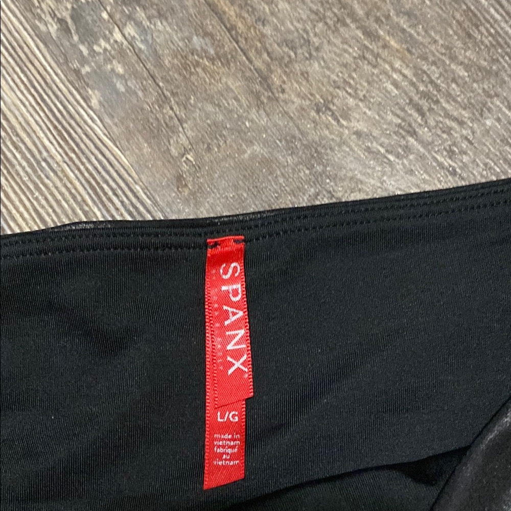 Spanx Moto Faux Leather Black Leggings - Picture 2 of 13